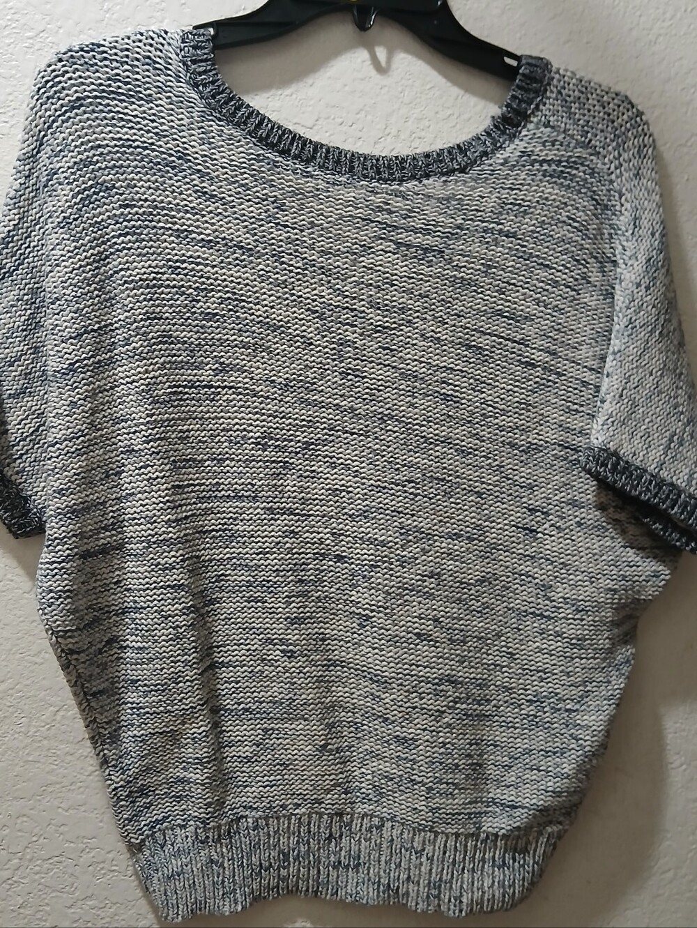 Banana Republic size XS Light Blue Marled Short-Sleeve Knit Sweater
